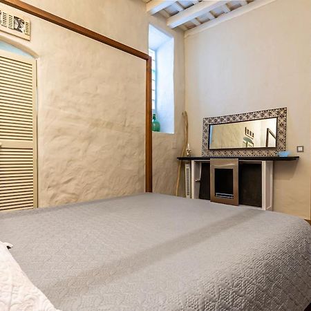 Azogue Suites Con Patio Privado Tarifa Bagian luar foto