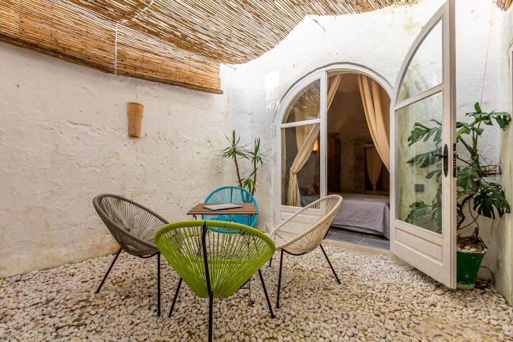 Azogue Suites Con Patio Privado Tarifa Bagian luar foto