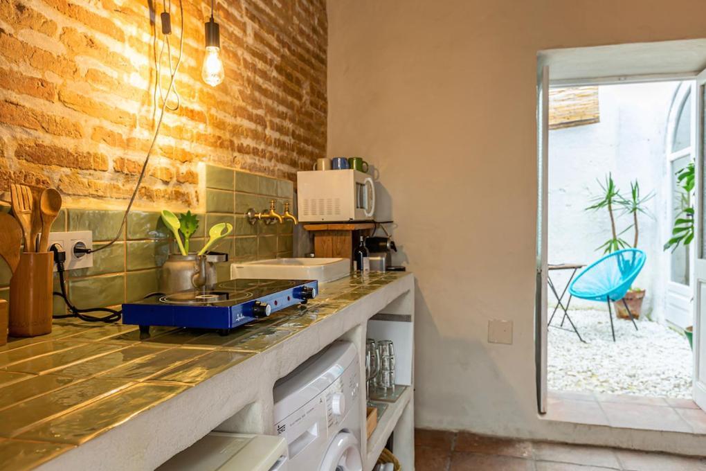 Azogue Suites Con Patio Privado Tarifa Bagian luar foto